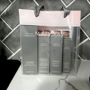 Mary Kay TimeWise Age Minimize 3D
Miracle Set - 4 Pieces/ Combination